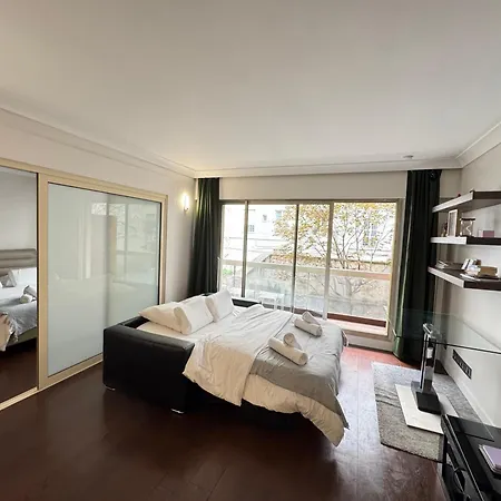Cozy & Pleasant - Near Champs-elysee * Paris